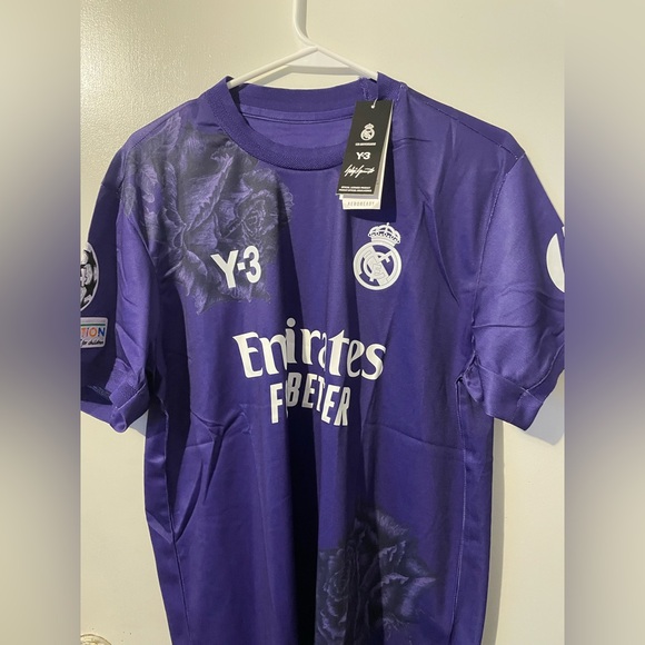 Toni Kroos 8 Real Madrid X Y-3 23/24 Fourth kit - Picture 1 of 4